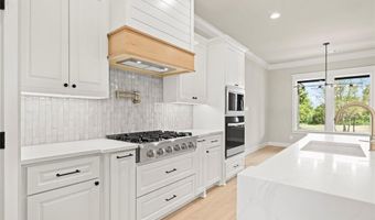 125 Oak Meadow Ln, Weatherford, TX 76085
