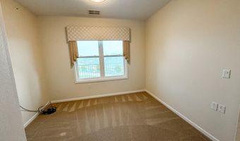 2205 Green Hills Dr 1403, Ames, IA 50014