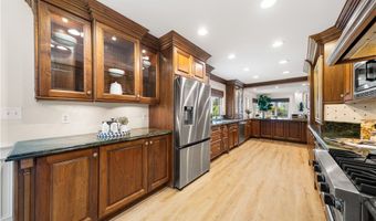 698 S Gentry, Anaheim, CA 92807