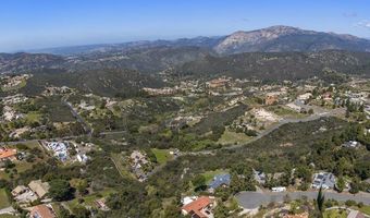 2406 MCDOUGAL Pl, Alpine, CA 91901