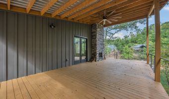 52 LEGENDS Ln, Arley, AL 35541