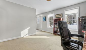9 Mosher Dr, Brookline, NH 03033