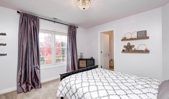 6052 Pine Bluff Dr, Avon, IN 46123