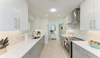 115 LOS CEDROS Dr, Anna Maria, FL 34216