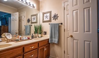 139 Hemlock Rd, Batesville, MS 38606