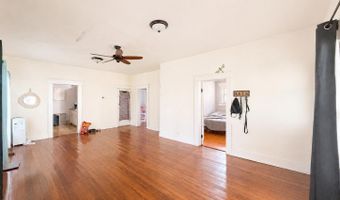 203 N Walnut St, Anderson, MO 64831