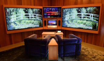 99 Granite St, Ashland, OR 97520