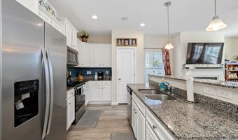 17 High Point Dr, Camden, SC 29020