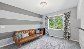 13476 Granada Ave, Apple Valley, MN 55124