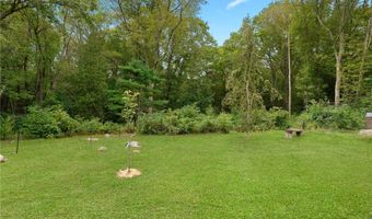 16 Burgess Rd, Foster, RI 02825