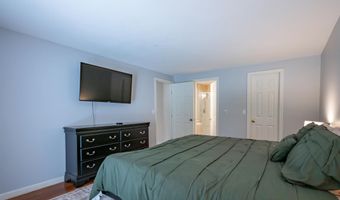 3 Chandler Dr, Atkinson, NH 03811