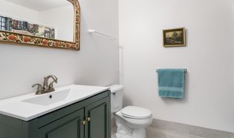 1630 SE Tempest Dr 10, Bend, OR 97702