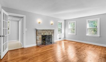 8230 GREGORY Dr, Alexandria, VA 22309