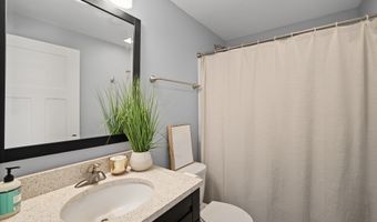 1206 NW Abbie Dr, Ankeny, IA 50023