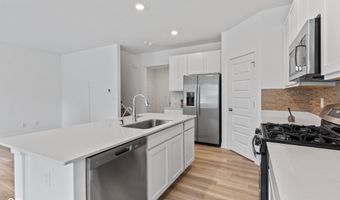 7265 Governors Row, Avon, IN 46123