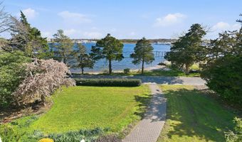 159 HARBOR INN Rd, Bayville, NJ 08721