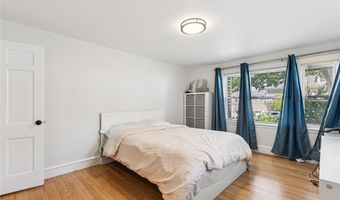 9 Country Pkwy, North Providence, RI 02911