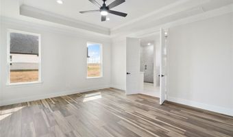 100 Buddy Ct, Millsap, TX 76066