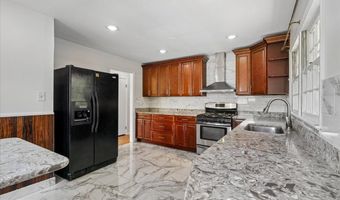 11705 BATTERSEA Dr, Beltsville, MD 20705