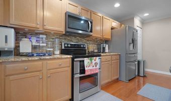 2388 Yellow Grass Ct, Apopka, FL 32712