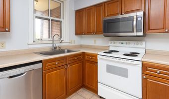 40 College St 204C, Burlington, VT 05401