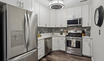 4977 BATTERY Ln #1-211, Bethesda, MD 20814