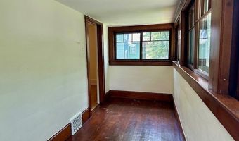 839 Bloomfield Ave, Akron, OH 44302