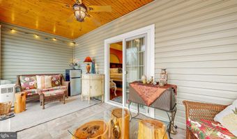 303 S BEDFORD St, Georgetown, DE 19947