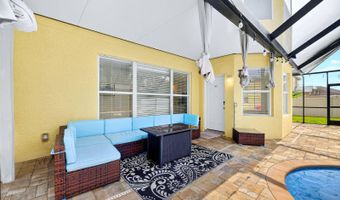 7711 Nottinghill Sky Dr, Apollo Beach, FL 33572