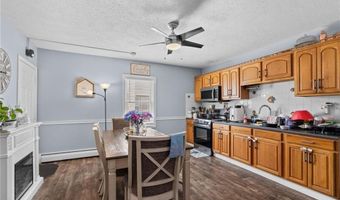 14 Parker St, Central Falls, RI 02863