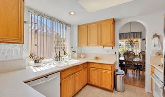 19591 Rolling Grn, Apple Valley, CA 92308