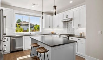 2329 NW Skyline Ranch Rd, Bend, OR 97703