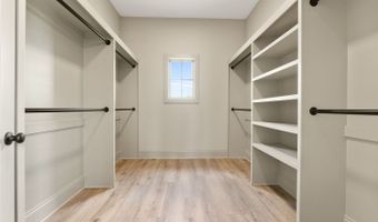 272 Community House, Barnesville, GA 30204