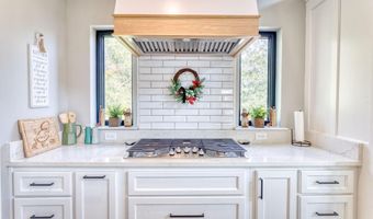 4441 Audubon Trl, Biloxi, MS 39532