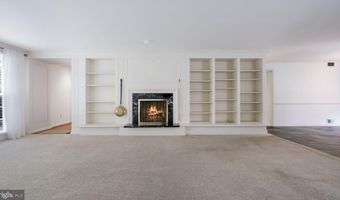 1810 HEMLOCK Cir, Abington, PA 19001