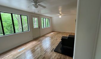 1136 Granny Squirrel Dr, Andrews, NC 28901