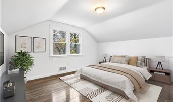 41 Gleason St, Cranston, RI 02910