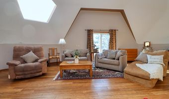 17200 Pella Rd, Adams, NE 68301
