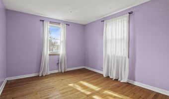 816 E Mayfair Rd, Arlington Heights, IL 60005