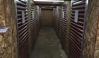 569 Hammond St, Bangor, ME 04401