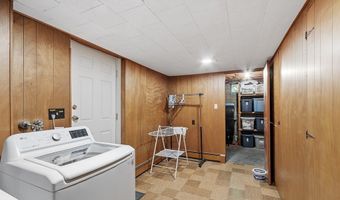 79 Cheever Cir, Andover, MA 01810