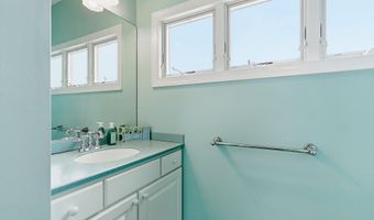 514 N Atlantic Ave, Beach Haven, NJ 08008