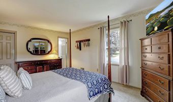 3245 Rambling Hill Ct, Allenwood, NJ 08720