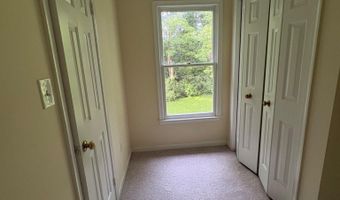 3502 HOLLY Rd, Annandale, VA 22003