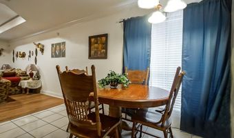 2405 Boxwood Dr, Baker, LA 70714