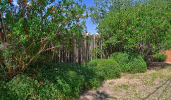 625 BRYN MAWR Dr NE, Albuquerque, NM 87106