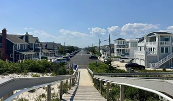 224 5th St A, Beach Haven, NJ 08008