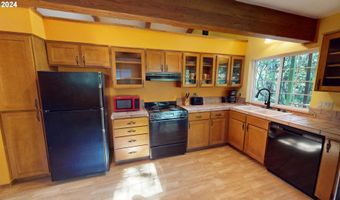 1399 GLENWOOD Dr, Brookings, OR 97415