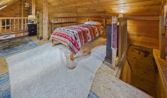 15 N Ridge Rd, Beaver Cove, ME 04441