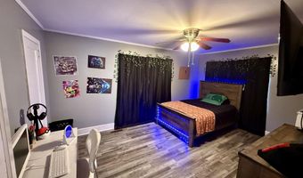 408 S Farr Ave, Andrews, SC 29510
